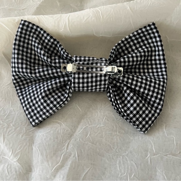 Bow Hair Clip, French Barrette, Linen, Black & White Gingham Plaid, 5 x 3.5 in - Picture 4 of 4